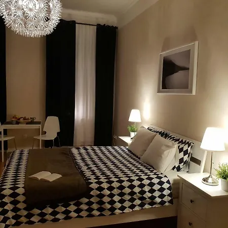 Kwatera prywatna Spacious Near Castle